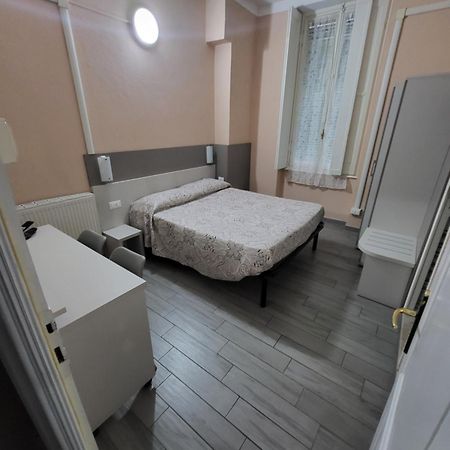 Hotel Barone Genua Exteriör bild