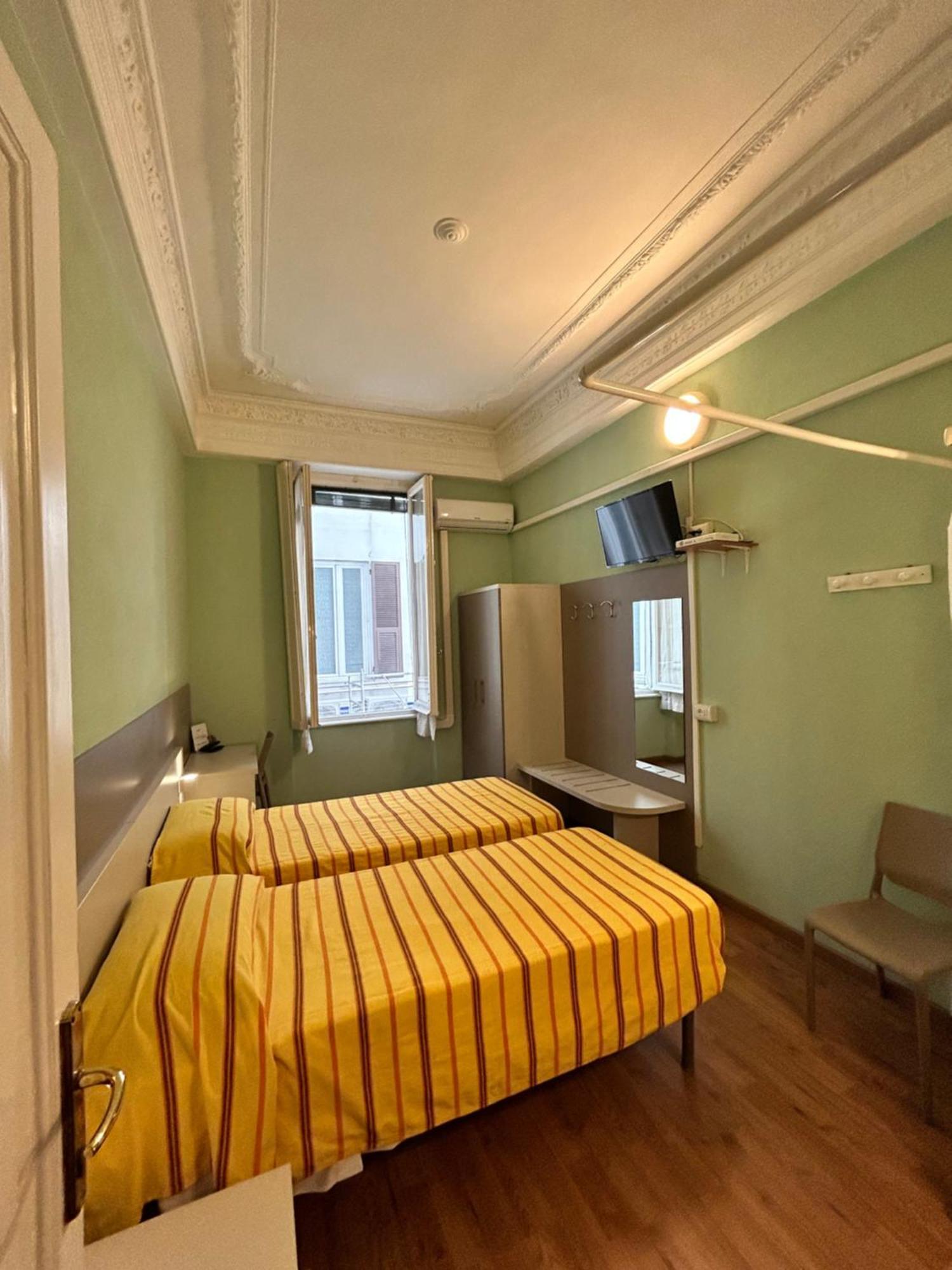 Hotel Barone Genua Exteriör bild