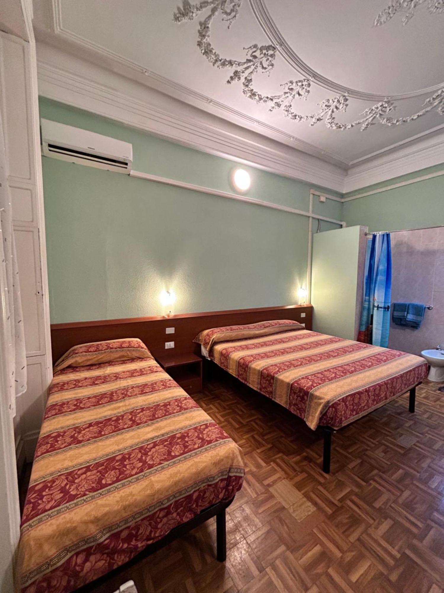 Hotel Barone Genua Exteriör bild